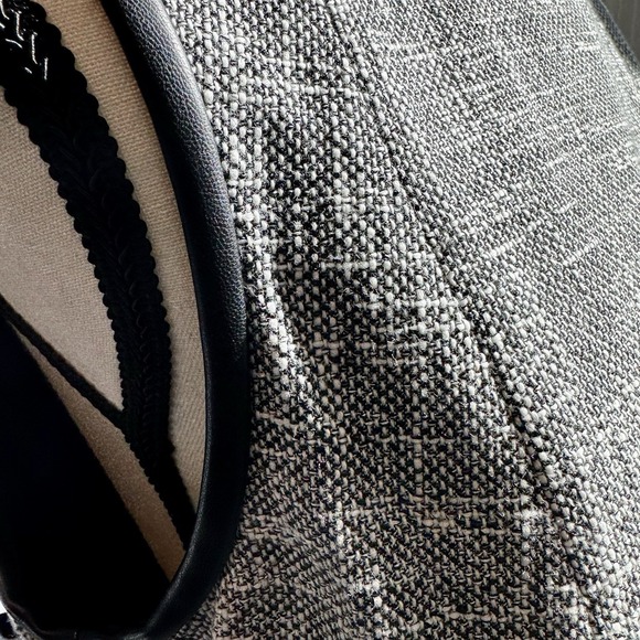 Theory Sleeveless Hi Crew Neck Dress Size 8 Black Tweed Canvas Mini $395 Retail - Picture 6 of 9